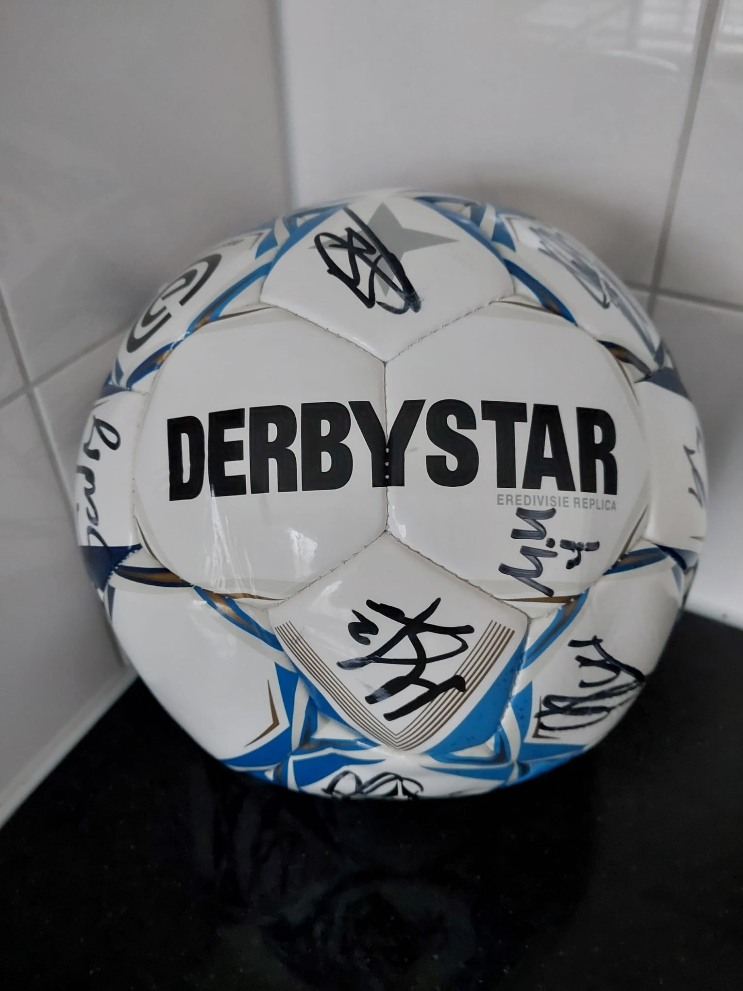 ⚽ Gesigneerde FC Twente bal – selectie seizoen 2025/2026